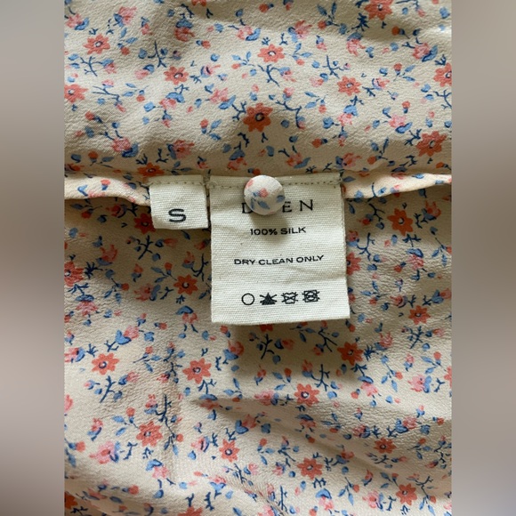 **SOLD**DOEN SILK FLORAL MINI DRESS - Picture 6 of 6